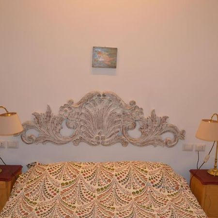 Casa Luciano Al San Carlo Apartment Napoli Ngoại thất bức ảnh